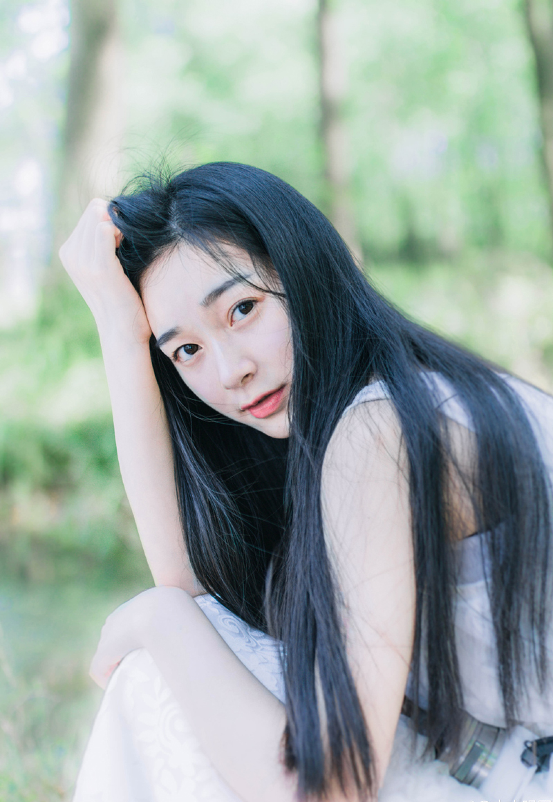 “这么说来，一切都是我的错！？”刘璋面色阴沉下来，死死地盯着孟达。